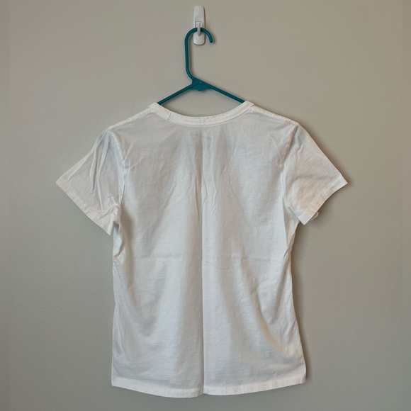 White Universal Thread Top - Picture 2 of 2